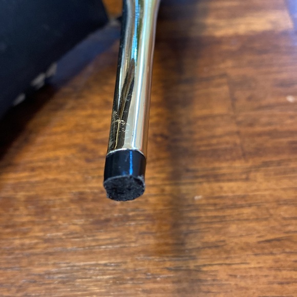 Wild Roses Stilettos sz. 7.5 black & white houndstooth pattern w/ gold accents. - Picture 6 of 8